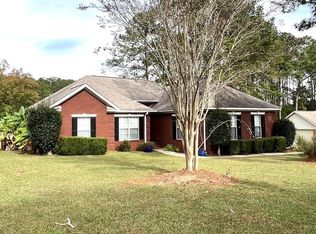 107 Taybridge Ln, Dothan, AL 36305
