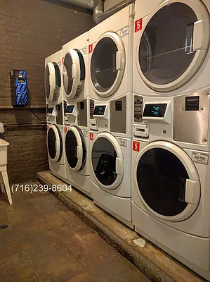 Rented by Manhattan Management LLC | media 123