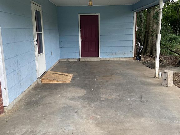 2nd image of 1516 21st St N