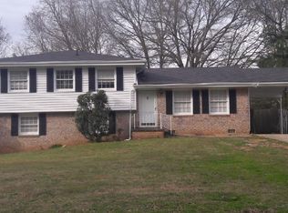 973 Scott Rd, Riverdale, GA 30296