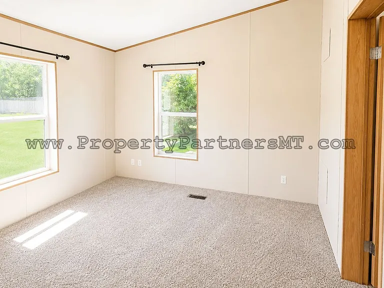 115 Sunlight Ave — Photo 9