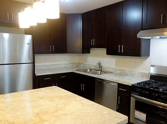 4th image of 3000 Roberts Dr #13-8