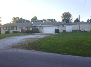 1325 W Shelvin Rock Rd, Nixa, MO 65714