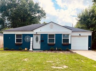 607 Chippewa Dr, Jeffersonville, IN 47130