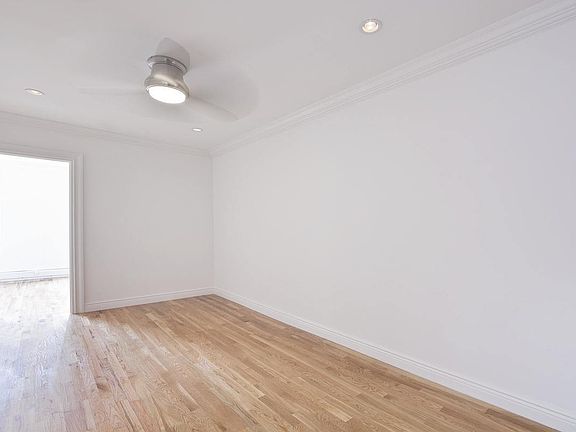 2nd image of 262 W 122nd St APT 2A