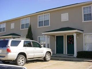 1st image of 108 Starr Ave APT 100
