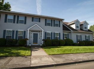 10270 SW Stuart Ct, Tigard, OR 97224