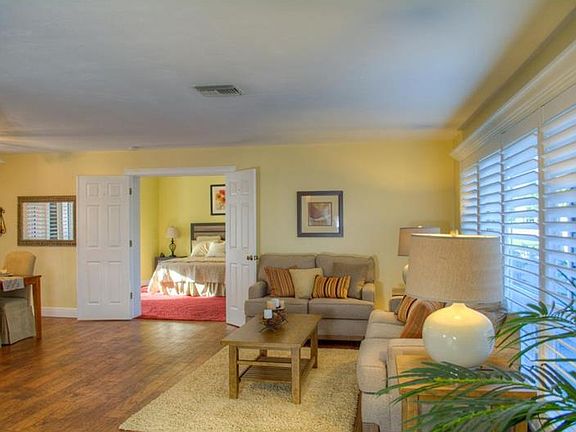 5th image of 285 Monte Cristo Blvd