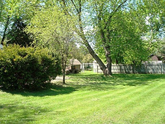 4th image of 12064 W Bonnie Brook Ln