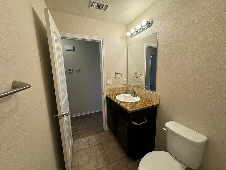 10113 Viola Ave — Photo 35