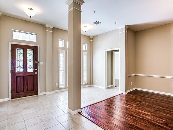 5th image of 13127 Oakwood Manor Dr