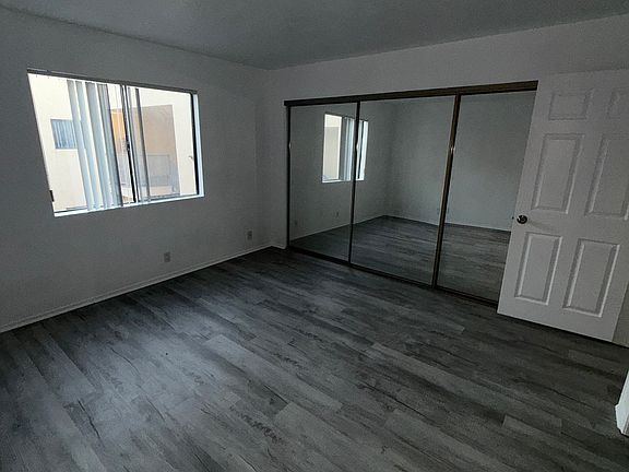 4th image of 4434 Fulton Ave APT 205