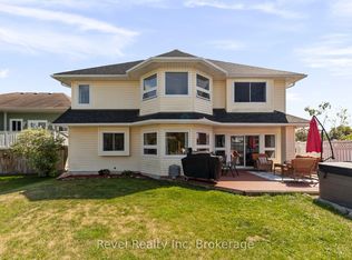 5 Avery Ct, Parry Sound, ON P2A3C4