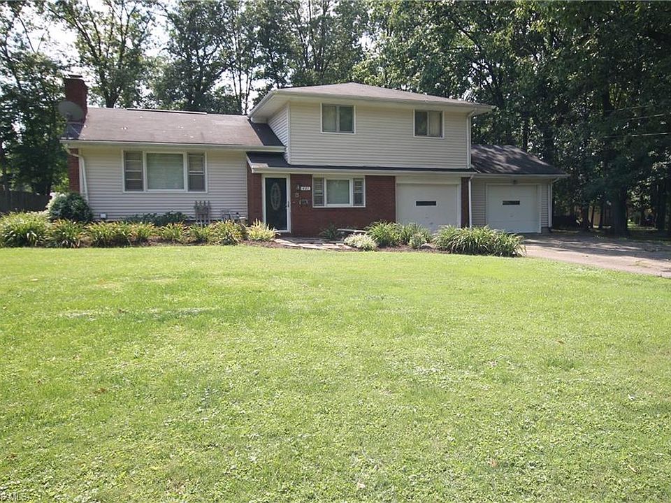 1st image of 401 Catherine St
