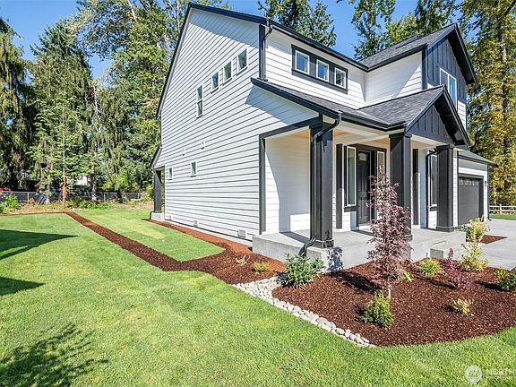 3rd image of 13022 51st Avenue E