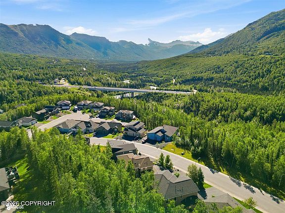 2nd image of 17873 Yellowstone Dr