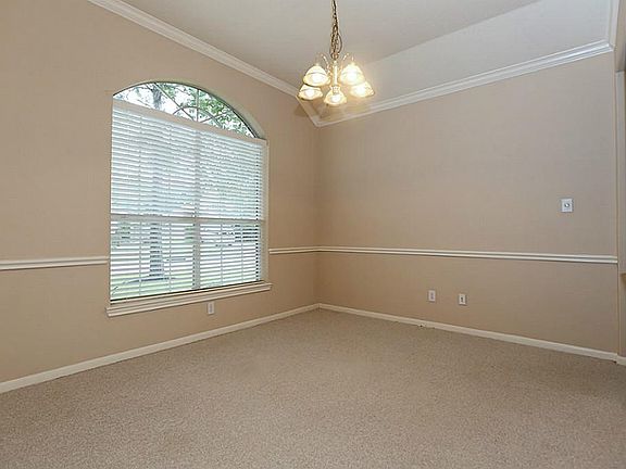 3rd image of 4405 Running Pine Dr