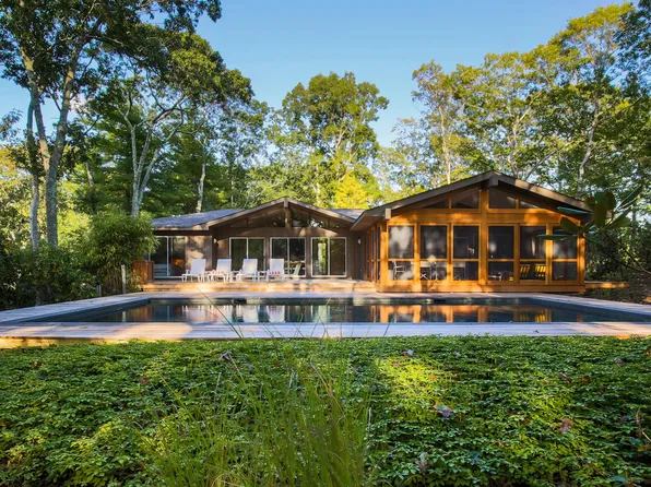 17 Scallop Ave, East Hampton, NY 11937