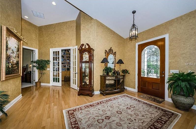 16702 Almanzor De Avila, Tampa, FL 33613 | Zillow