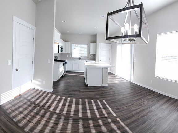 Main - Dining and Kitchen Area Panoramic