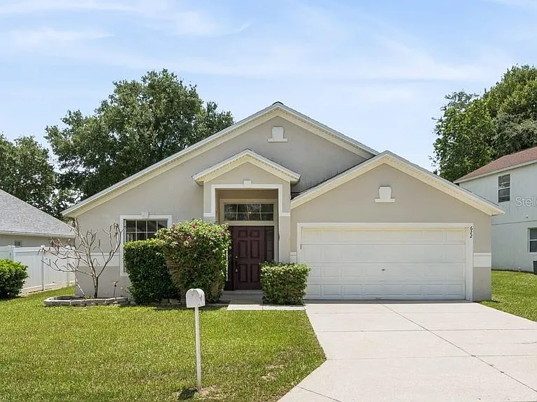 622 Delancey Dr — Photo 1