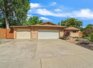 10235 La Presa Way, Rancho Cordova, CA 95670