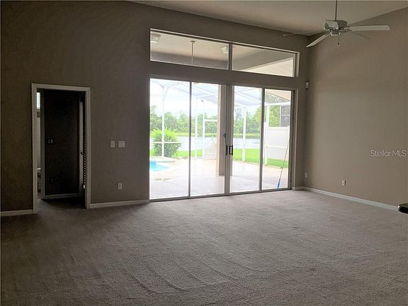 3rd image of 13813 Bluewater Cir