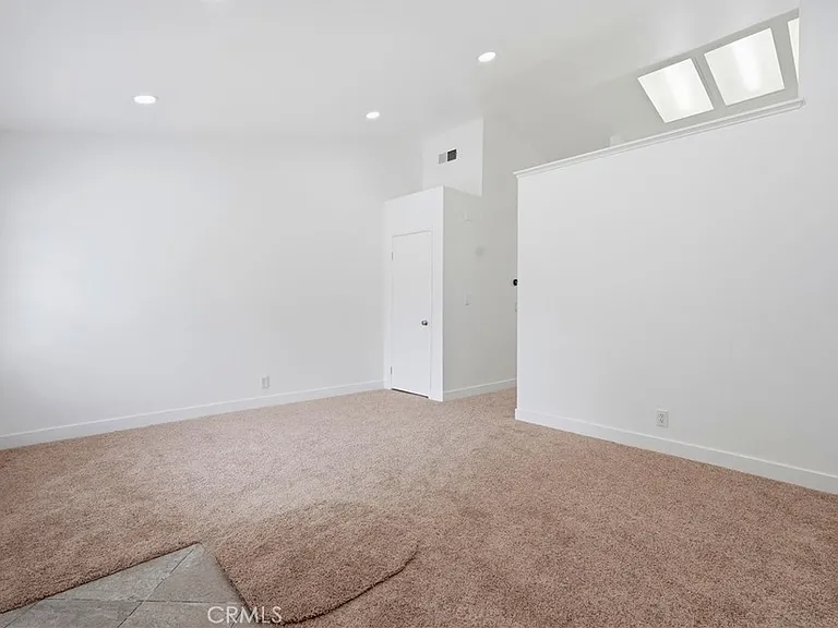 11350 Foothill Blvd #35 — Photo 8