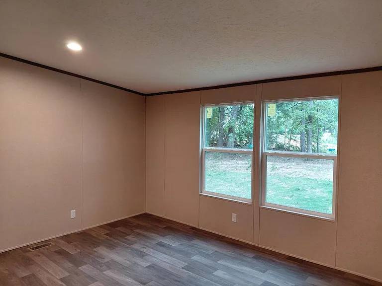 104 McClanahan Rd — Photo 8