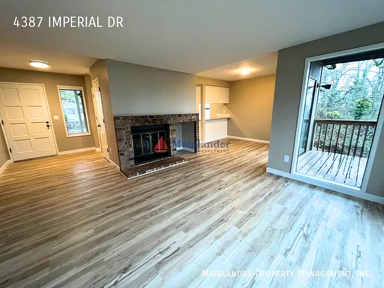 4387 Imperial Dr — Photo 13