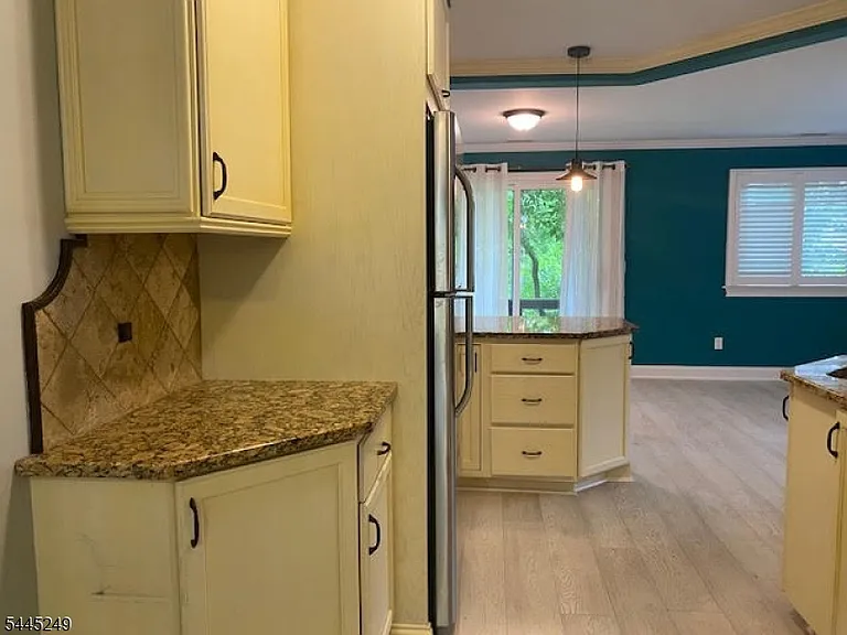 5 Sugar Loaf Ct #8 — Photo 19