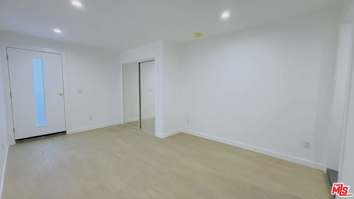 Building Photo - 1732 Crenshaw Blvd #1/3