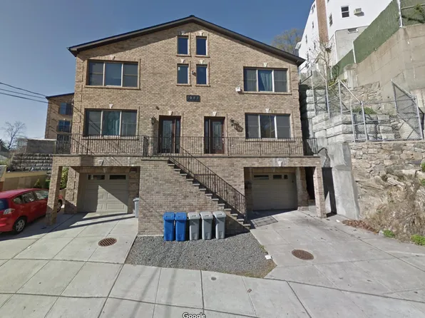 (undisclosed Address), Yonkers, NY 10704