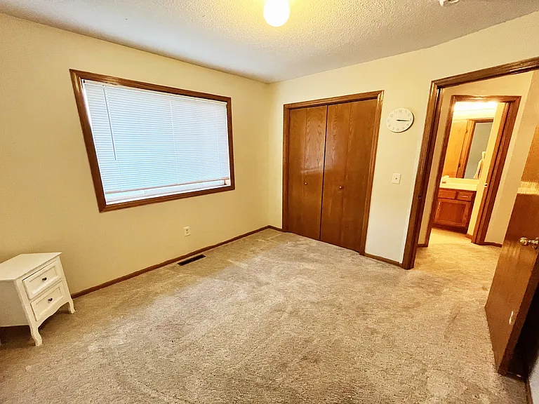 19350 Rush Ct NW — Photo 26