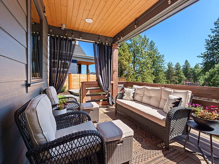61000 SE Crane Peak Ct — Photo 15