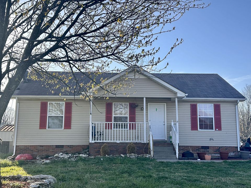 1st image of 101 W Evelyn Ct