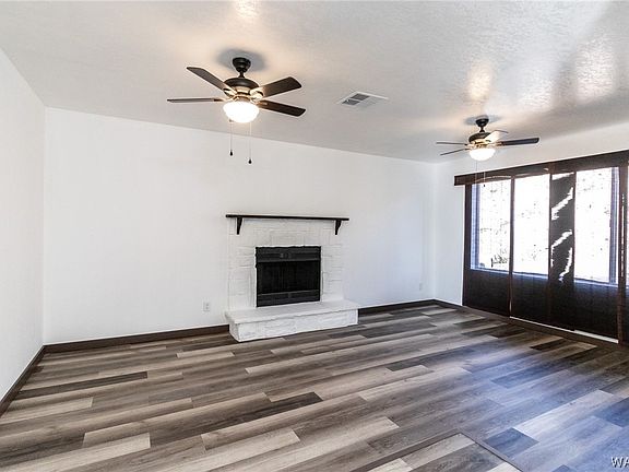 2nd image of 3593 Gloria Avenue