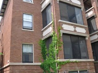 3706 N Fremont St #2, Chicago, IL 60613