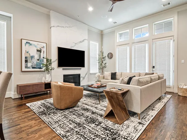 1847 Edwards St, Houston, TX 77007