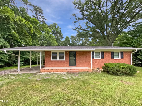 1311 Meadow Ln, Chapel Hill, NC 27516