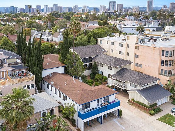 3rd image of 2121 S Beverly Glen Blvd