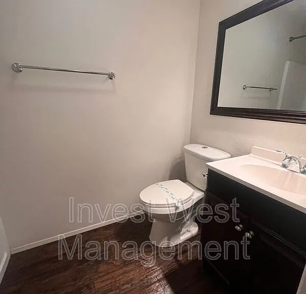 9031 N Saint Louis Ave — Photo 7