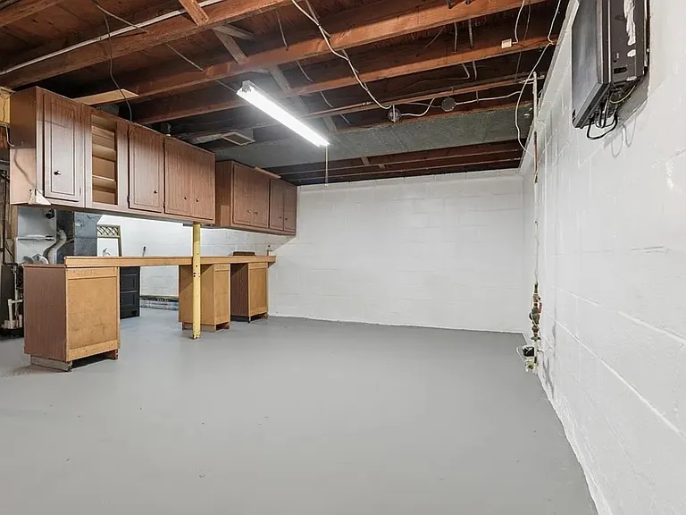 110 Dunbar Dr — Photo 18