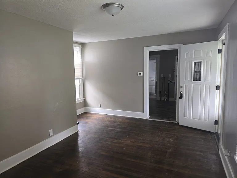 64 Wilwood Ave — Photo 3