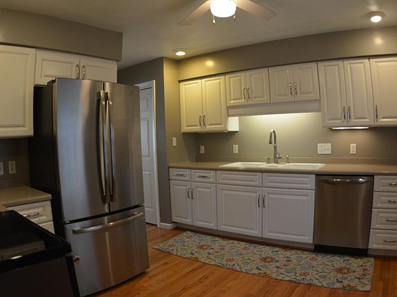 2nd image of 2311 Crystal Spring Ave SW APT B
