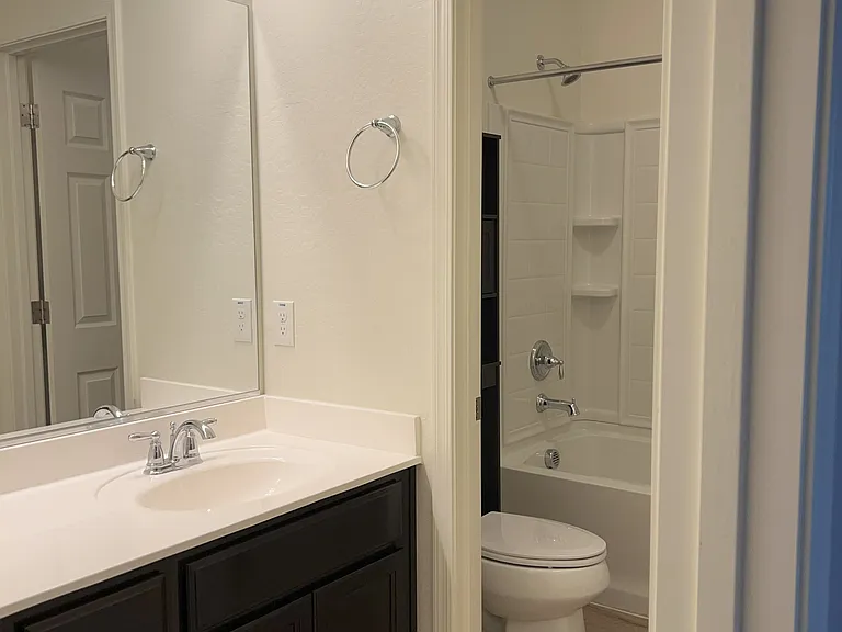 3673 E Stiles Ln — Photo 38