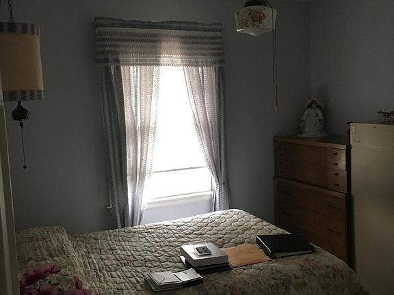 3rd image of 6901 Willard Ave SE