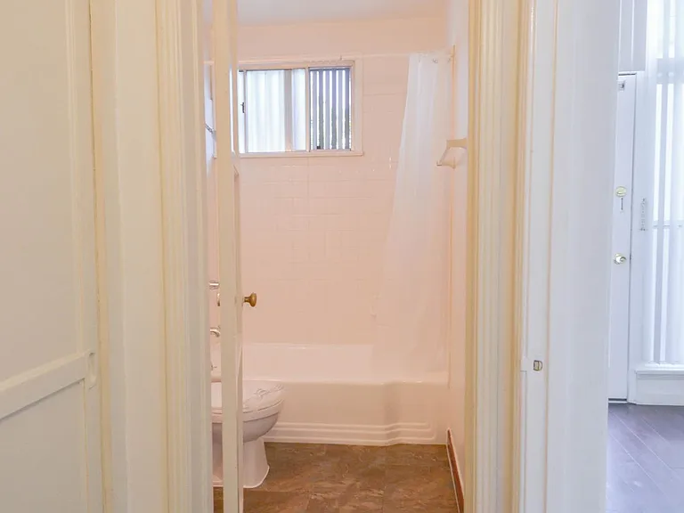 3837 Los Feliz Blvd #9 — Photo 12