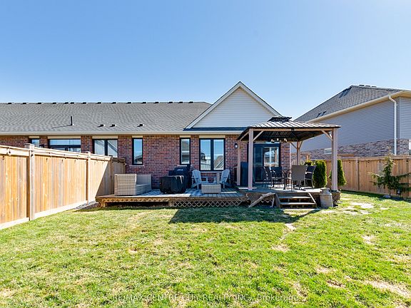 4th image of 24 Renaissance Dr