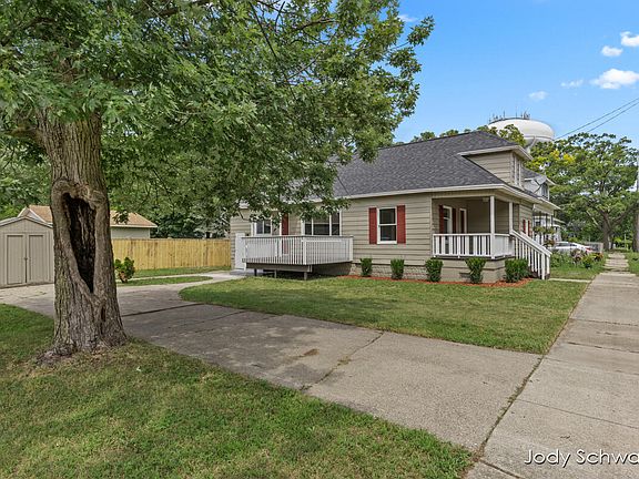 4th image of this home